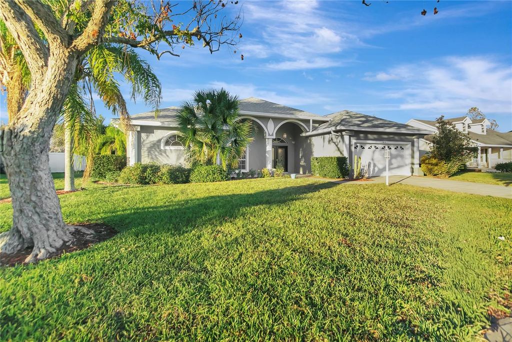 184 WINONA CIRCLE, Auburndale, FL 33823