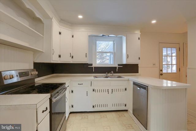 116 FOX ST, Harrisburg, PA 17109