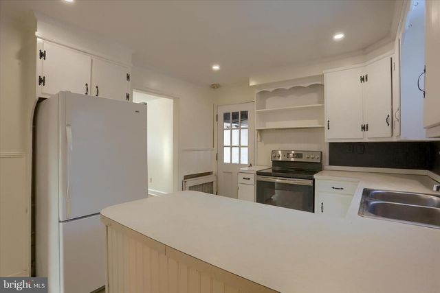 116 FOX ST, Harrisburg, PA 17109