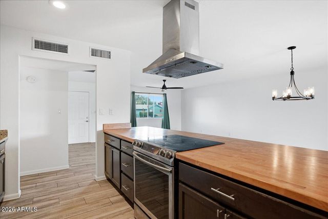 1935 E EL PARQUE Drive, Tempe, AZ 85282