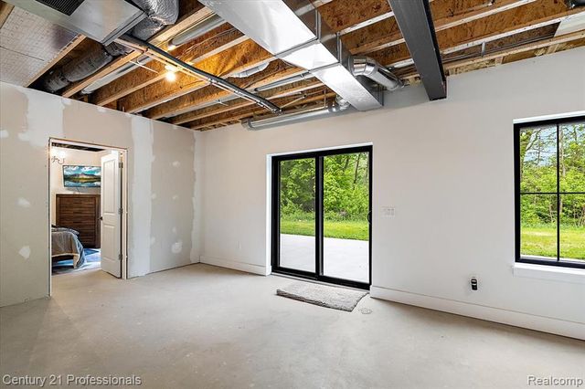 5340 Clarkston, Clarkston, MI 48348