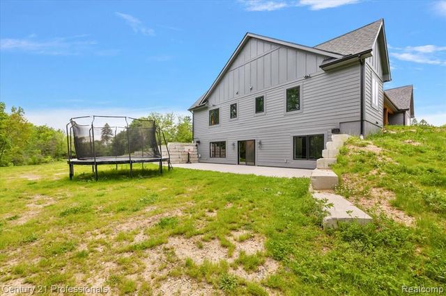 5340 Clarkston, Clarkston, MI 48348