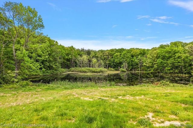 5340 Clarkston, Clarkston, MI 48348