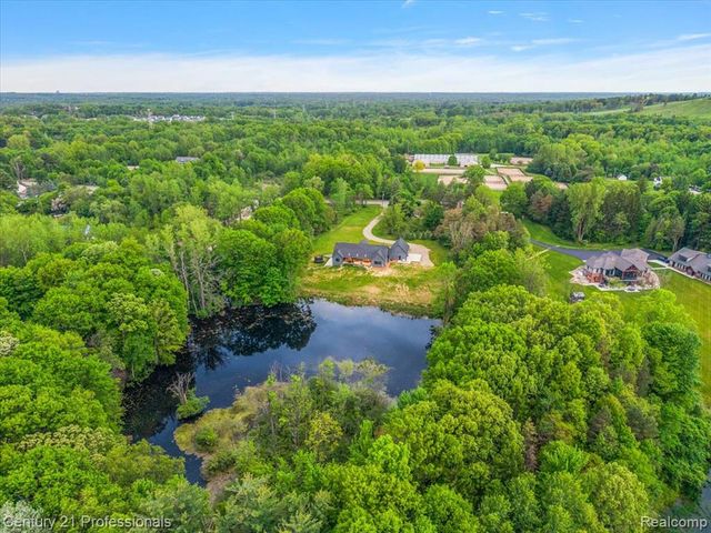 5340 Clarkston, Clarkston, MI 48348