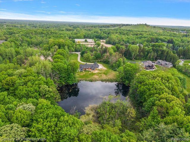 5340 Clarkston, Clarkston, MI 48348
