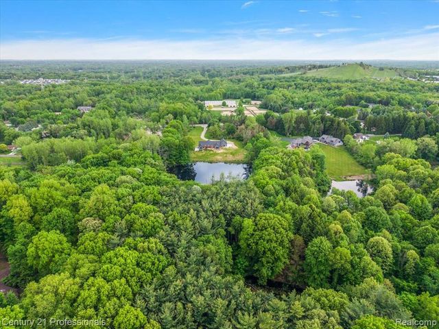 5340 Clarkston, Clarkston, MI 48348