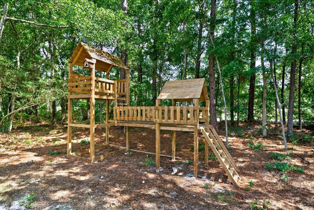 410 Old Plantation Dr., Pawleys Island, SC 29585