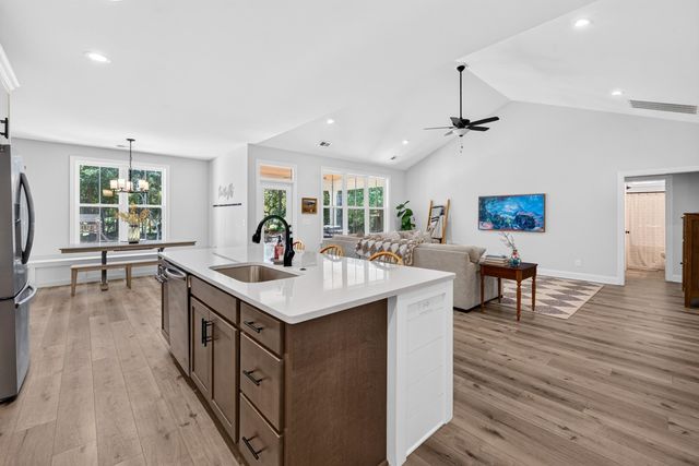 410 Old Plantation Dr., Pawleys Island, SC 29585