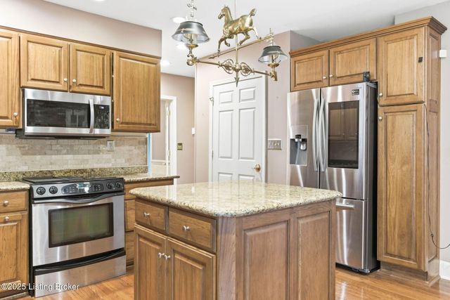 11418 Tartans Hill Rd, Goshen, KY 40026
