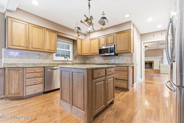 11418 Tartans Hill Rd, Goshen, KY 40026