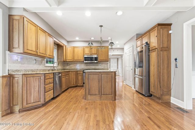 11418 Tartans Hill Rd, Goshen, KY 40026