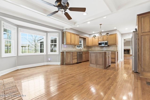 11418 Tartans Hill Rd, Goshen, KY 40026