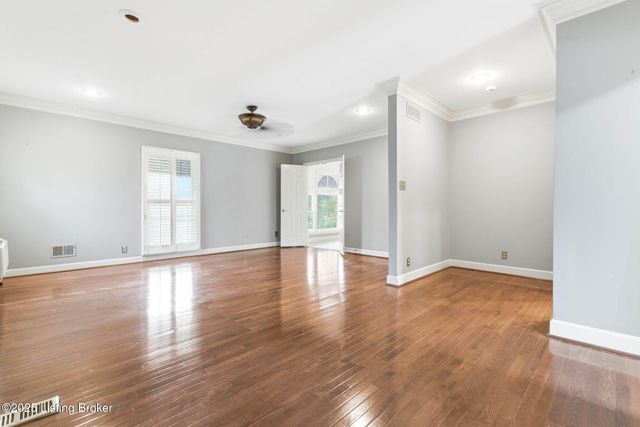 11418 Tartans Hill Rd, Goshen, KY 40026