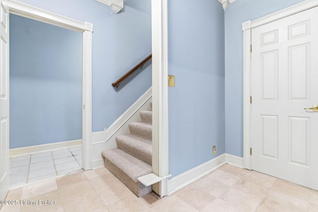 11418 Tartans Hill Rd, Goshen, KY 40026