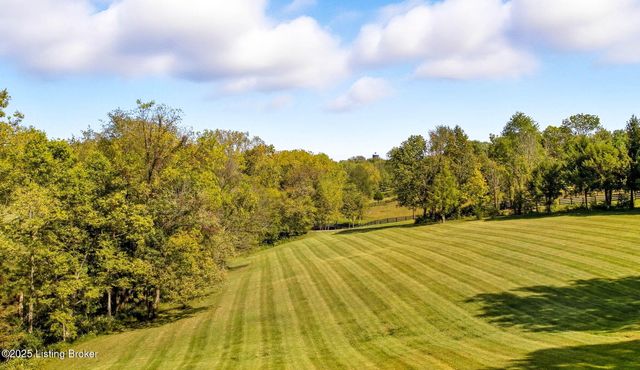 11418 Tartans Hill Rd, Goshen, KY 40026