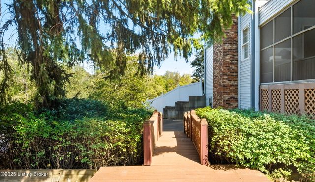 11418 Tartans Hill Rd, Goshen, KY 40026