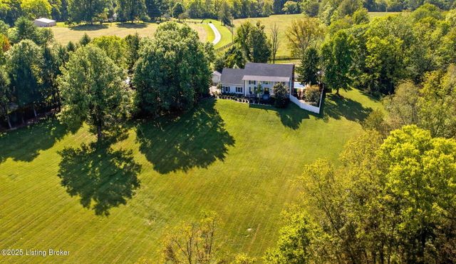 11418 Tartans Hill Rd, Goshen, KY 40026
