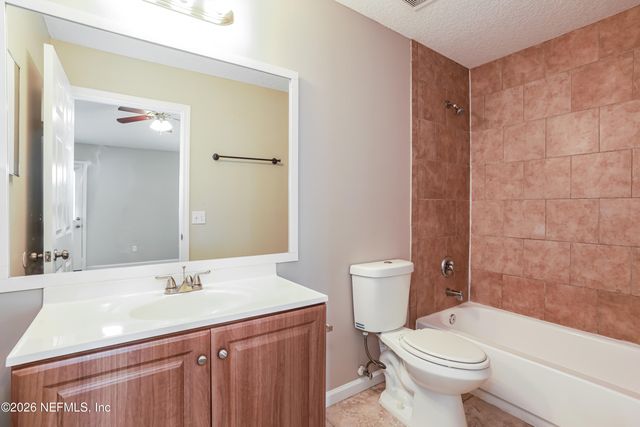 628 4TH Avenue S, Jacksonville Beach, FL 32250