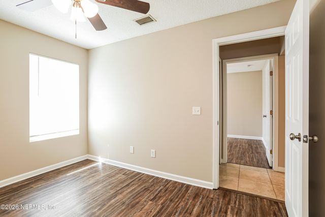 628 4TH Avenue S, Jacksonville Beach, FL 32250