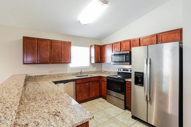 628 4TH Avenue S, Jacksonville Beach, FL 32250