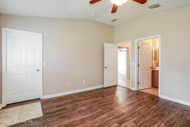 628 4TH Avenue S, Jacksonville Beach, FL 32250