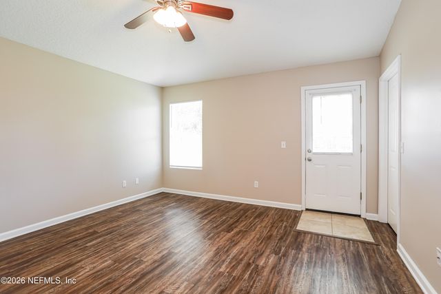 628 4TH Avenue S, Jacksonville Beach, FL 32250