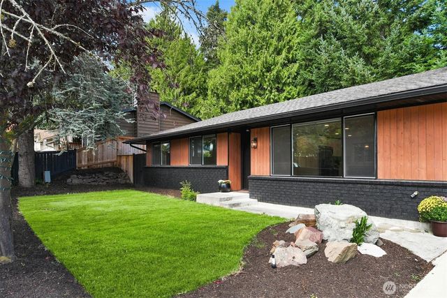 4221 108th Street SE, Everett, WA 98208