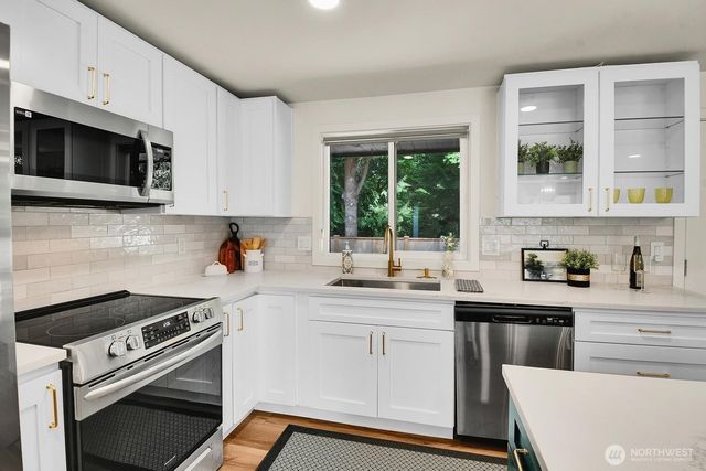 4221 108th Street SE, Everett, WA 98208