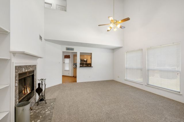 7408 Cross Ridge Circle, Fort Worth, TX 76120