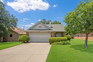 7408 Cross Ridge Circle, Fort Worth, TX 76120
