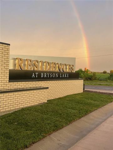 356 B SE 85 Road, Warrensburg, MO 64093