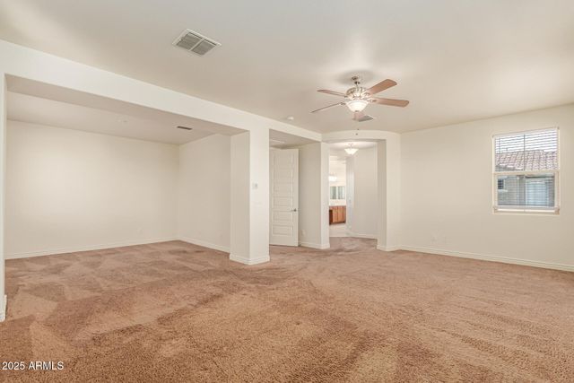 8539 W MIDWAY Avenue, Glendale, AZ 85305