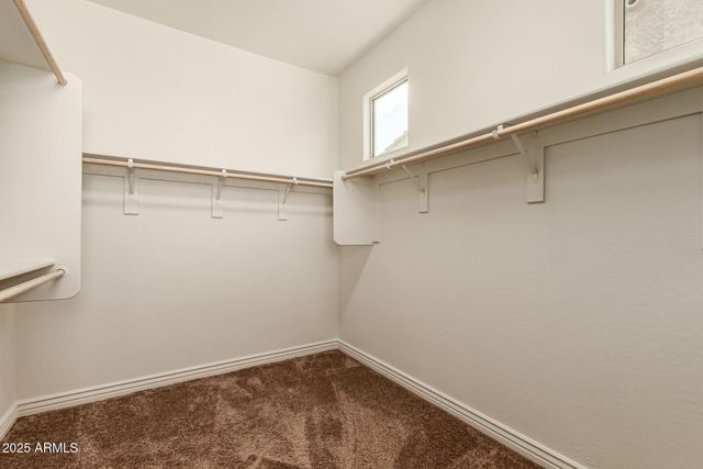 8539 W MIDWAY Avenue, Glendale, AZ 85305