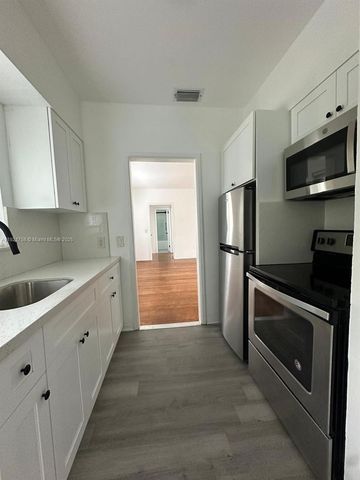 1567 S Le Jeune Rd 3, Miami, FL 33134