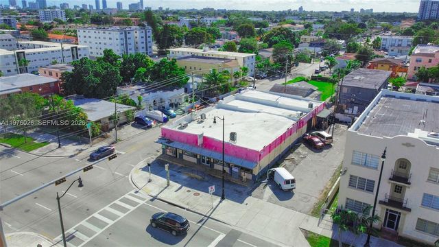 1910 SW 1st St, Miami, FL 33135