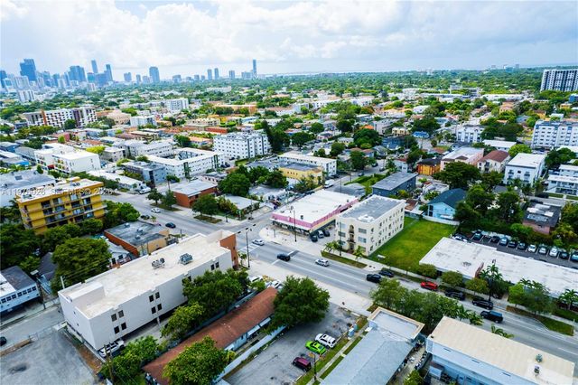 1910 SW 1st St, Miami, FL 33135