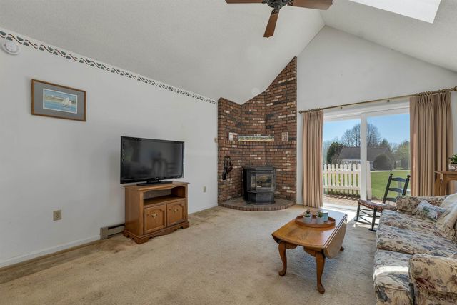 27 Harvest Lane, Laconia, NH 03246