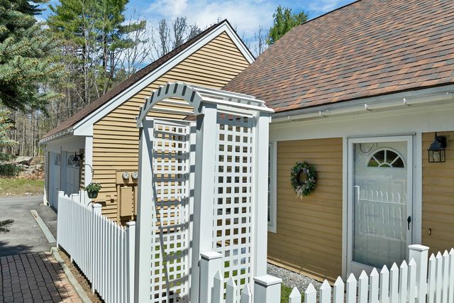 27 Harvest Lane, Laconia, NH 03246