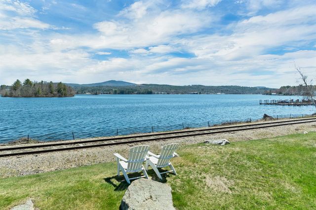 27 Harvest Lane, Laconia, NH 03246