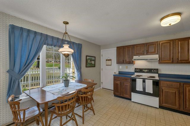 27 Harvest Lane, Laconia, NH 03246