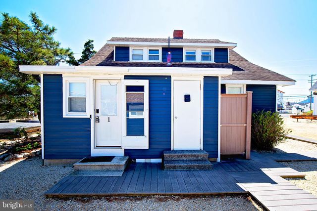 717 N CENTRAL AVE, Surf City, NJ 08008