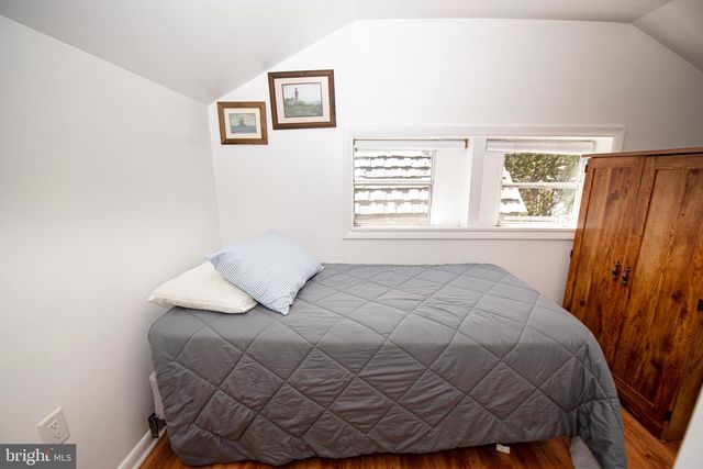 717 N CENTRAL AVE, Surf City, NJ 08008