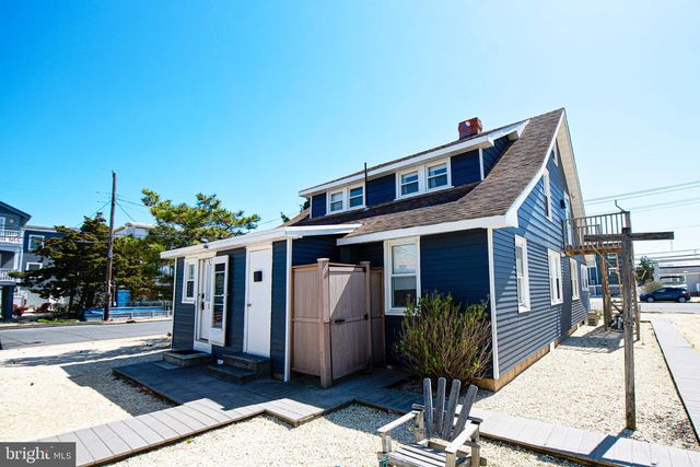 717 N CENTRAL AVE, Surf City, NJ 08008