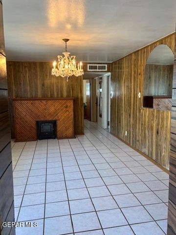 133 BAYWOOD Road, El Paso, TX 79915