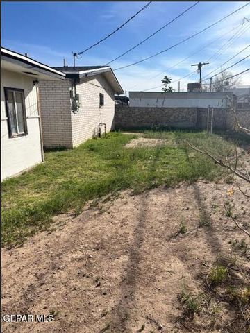 133 BAYWOOD Road, El Paso, TX 79915