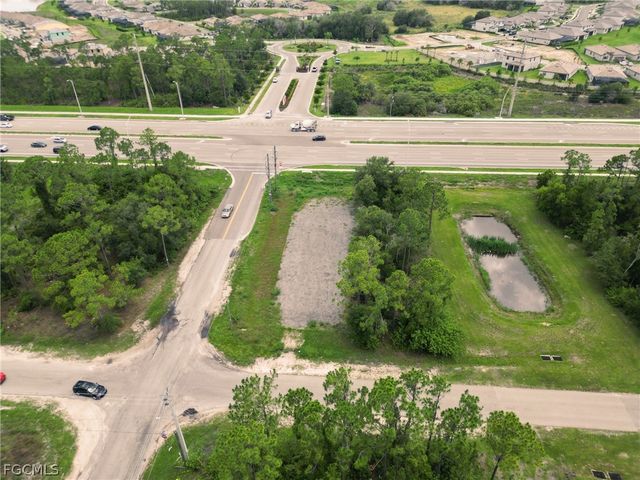 910 Meadow RD, Lehigh Acres, FL 33973