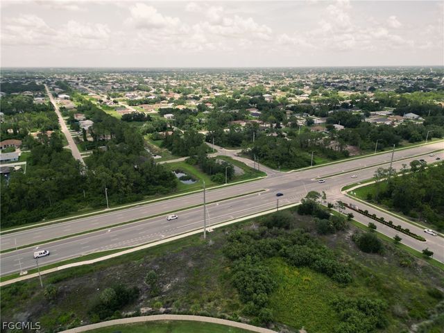 910 Meadow RD, Lehigh Acres, FL 33973