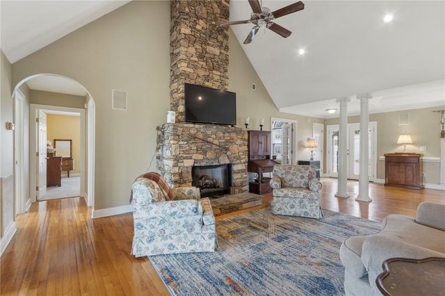 116 Fairway Drive, Pickens, SC 29671