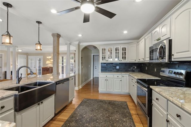 116 Fairway Drive, Pickens, SC 29671