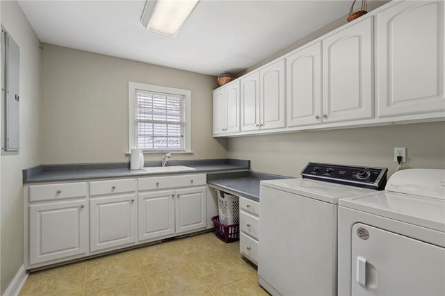 116 Fairway Drive, Pickens, SC 29671